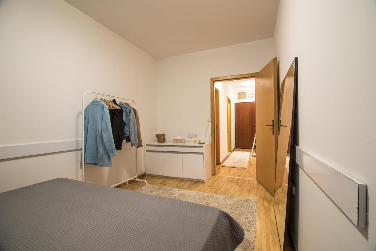 Apartament M Place Skopje Zewnętrze zdjęcie